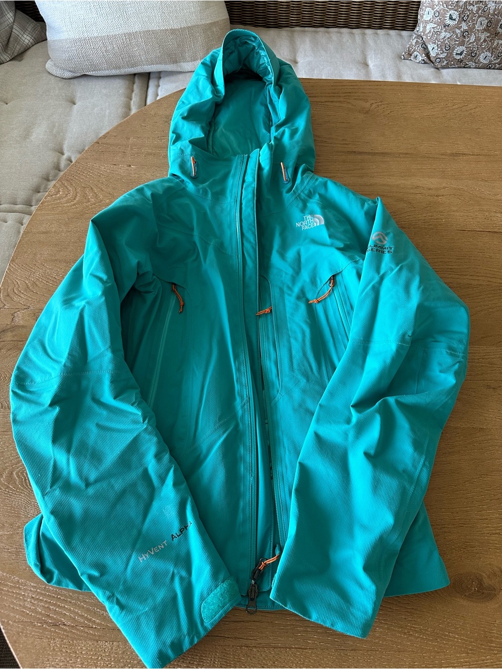 The North Face Women’s Teal Summit Series Jacket XS